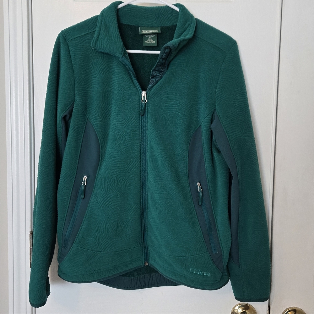 L.L. Bean Green Zip Up Sweater Embroidered Details Textured Zip Pockets Size M